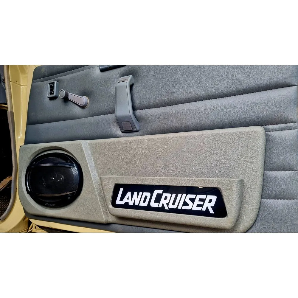 Toyota Land Cruiser 6×9 Front Door Speaker Pods with Pocket – Rivonia Car Sound